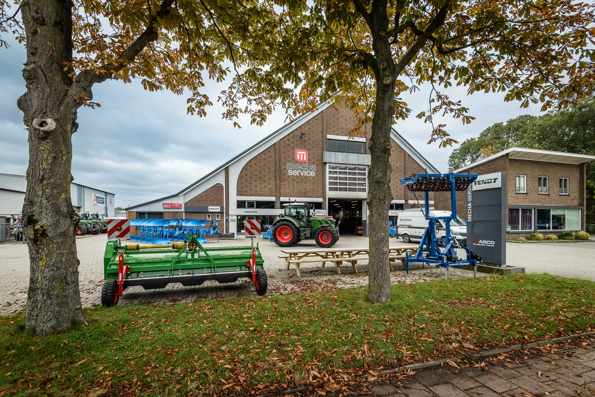 Wij zijn er even tussenuit!